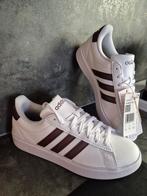 Sneakers merk Adidas, Ophalen