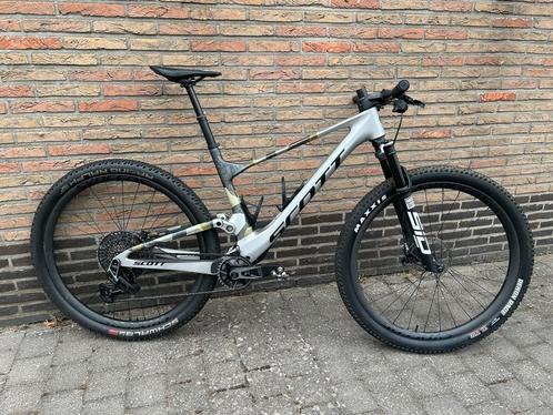 Scott spark rc world cup flight attendant, Fietsen en Brommers, Fietsen | Mountainbikes en ATB, Zo goed als nieuw, Ophalen