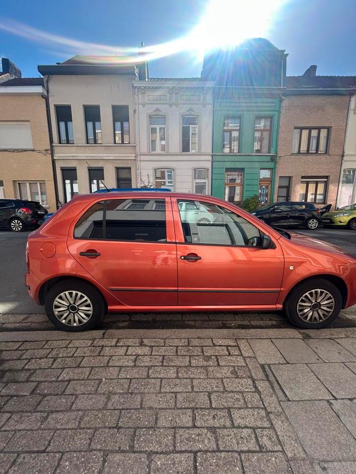Skoda Fabia 1.2 – 2006 – Goed onderhouden – €3000, Auto's, Skoda, Bedrijf, Fabia, Airbags, Android Auto, Apple Carplay, Bluetooth