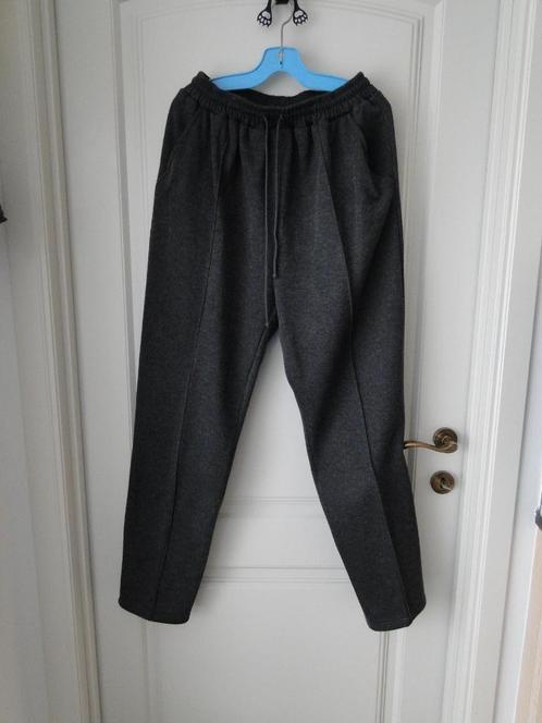 Molton traningsbroek voor heren van Damart - maat L, Kleding | Heren, Broeken en Pantalons, Gedragen, Maat 52/54 (L), Grijs, Ophalen of Verzenden