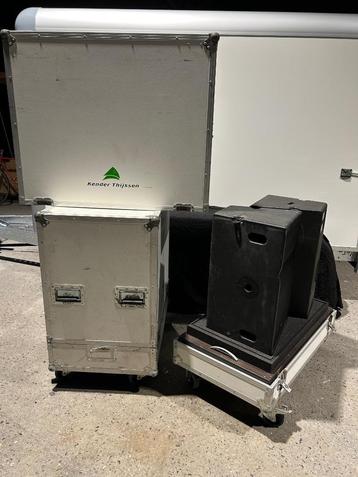 8 x Turbosound Focus TFA-400/DP per 2 in FC beschikbaar voor biedingen