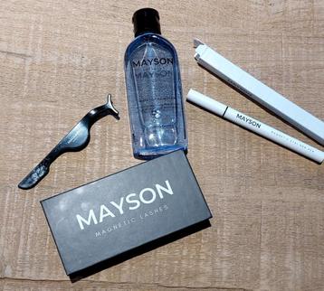 Magnetische wimpers - Bossy lashes - Mayson disponible aux enchères