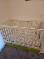 babybed ikea verplaatsbaar 2 niveaus . 60120, Kinderen en Baby's, Kinderkamer | Bedden, Ophalen, Gebruikt, Matras