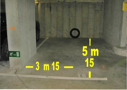 Place de parking couverte à louer pour voiture, Auto diversen, Autostaanplaatsen en Garages