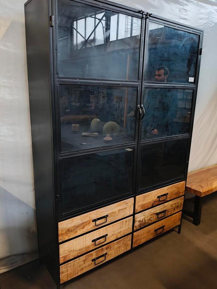 Vitrinekast mangohout (PROMO), Huis en Inrichting, Woonaccessoires | Overige, Nieuw, Ophalen