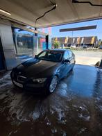 BMW 320i E90 – 2006 – Automaat – 134.8xx km – Bluetooth Disp, Auto's, BMW, Achterwielaandrijving, 4 cilinders, Leder en Stof, Particulier