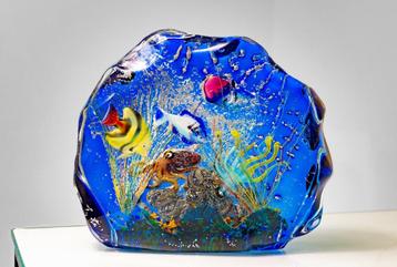 Aquarium sculptuur beschikbaar voor biedingen