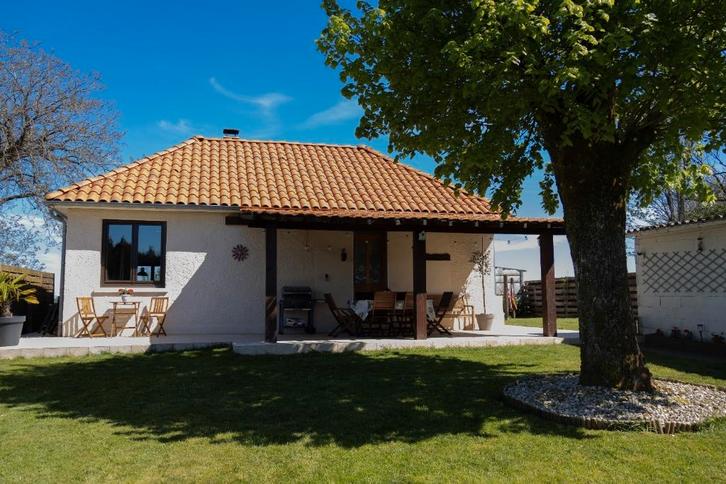 vakantiehuis frankrijk, Vakantie, Vakantiehuizen | Frankrijk, Dordogne, Landhuis of Villa, Dorp, In bos, 2 slaapkamers, Eigenaar