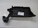 ACCUHOUDER Volkswagen Passat Variant (3G5) (01-2014/11-2020), Gebruikt, Volkswagen