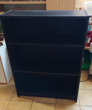 Ikea Billy boekenkast beschikbaar voor biedingen