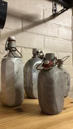Vintage drinkflessen, Antiek en Kunst, Curiosa en Brocante, Ophalen of Verzenden