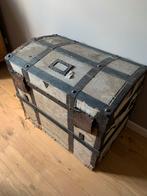 Antieke koffer Delveaux nr1, Antiek en Kunst, Antiek | Meubels | Kasten, Ophalen of Verzenden