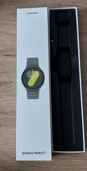 smartwatches  beschikbaar voor biedingen