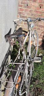 Oude fiets, Fietsen en Brommers, Fietsen | Oldtimers, Ophalen of Verzenden