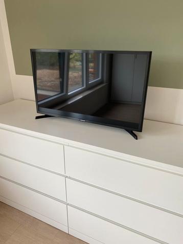 Samsung ledtv 32 inch beschikbaar voor biedingen