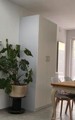 Grande armoire robuste pour cuisine ou garage, Huis en Inrichting, Woonaccessoires | Zuilen en Pilaren, Ophalen, Gebruikt