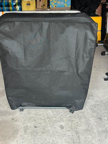 Opklapbaar bed - 90cmx200cm - eenpersoonsbed. beschikbaar voor biedingen