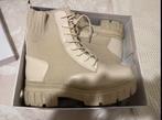 bottes femme beige, Comme neuf, Beige, Boutique Indépendante, Boots et Botinnes