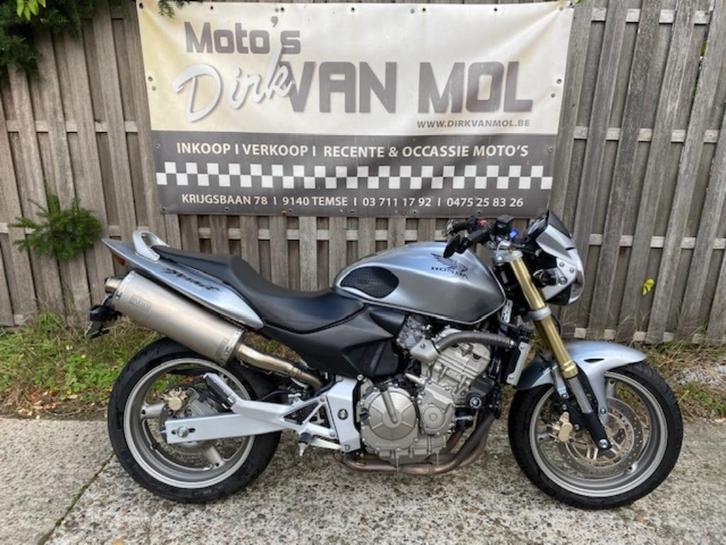 honda cb 600 hornet bj 2006 zeer goede staat + opties, Motoren, Motoren | Honda, Bedrijf, Naked bike, meer dan 35 kW, 4 cilinders