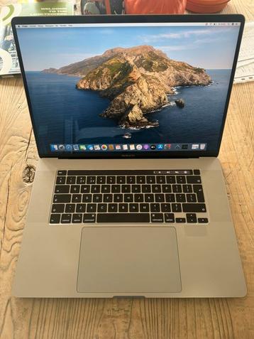Macbook pro 16inch beschikbaar voor biedingen
