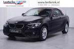 BMW 218 2-serie Cabrio 218i High Executive Navigatie-Full Sa, Auto's, BMW, Zwart, Bedrijf, Handgeschakeld, Navigatiesysteem