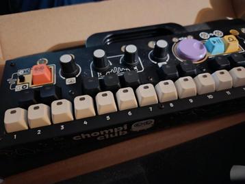 chompi sampler beschikbaar voor biedingen