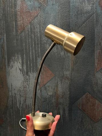 Vintage bureaulampje beschikbaar voor biedingen