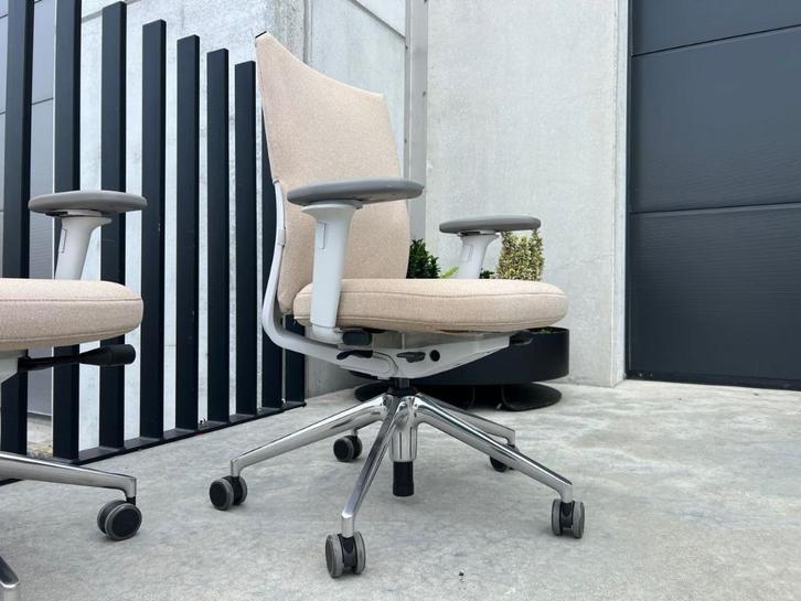 Vitra ID soft bureaustoel, showroommodel, Huis en Inrichting, Bureaustoelen, Nieuw, Bureaustoel, Ergonomisch, Verzenden