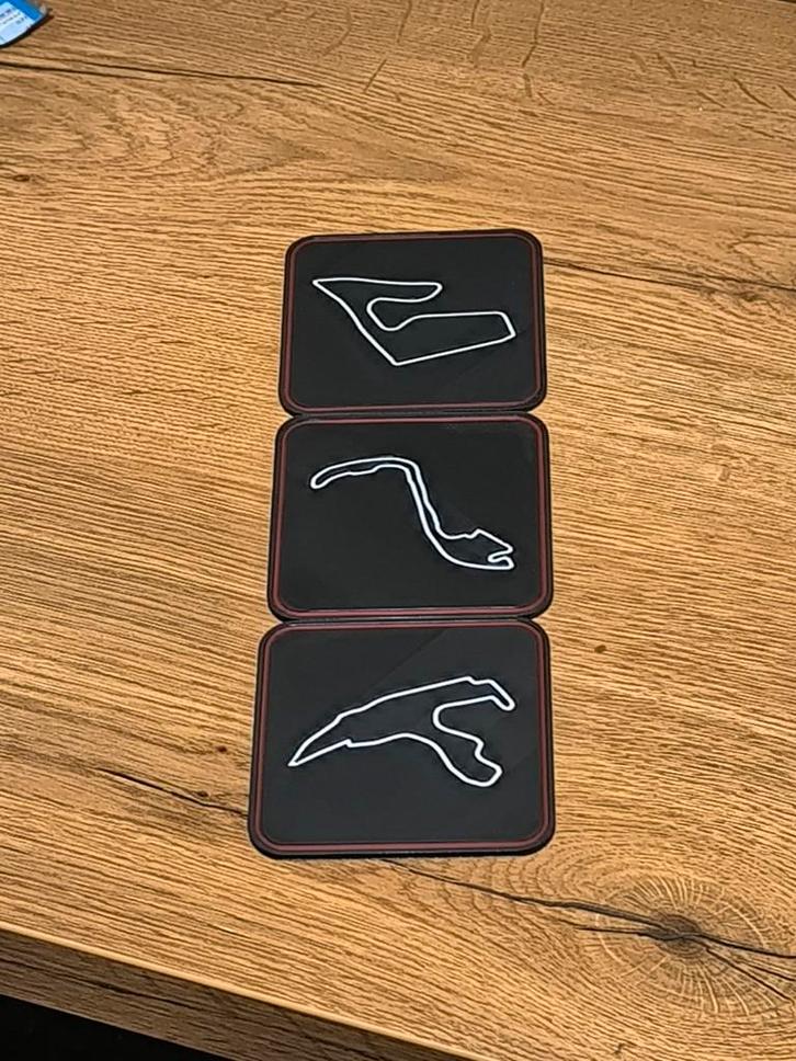 Dessous de verre F1, Huis en Inrichting, Woonaccessoires | Onderzetters