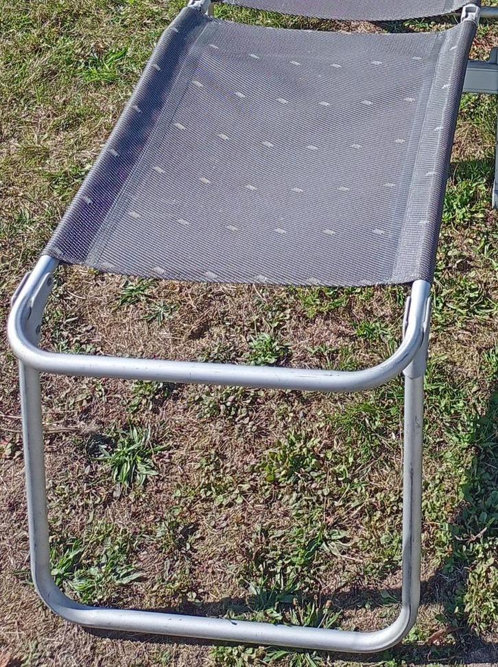 Grijze Voetsteun Voor Camperstoel Of Terrasstoel, Caravans en Kamperen, Mobilhome-accessoires, Gebruikt, Ophalen of Verzenden