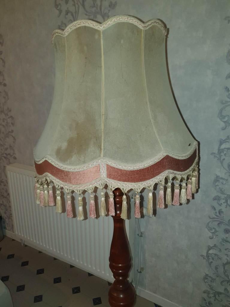 Lampadaire vintage avec abat-jour à franges, Vintage, Brun, Enlèvement, Utilisé