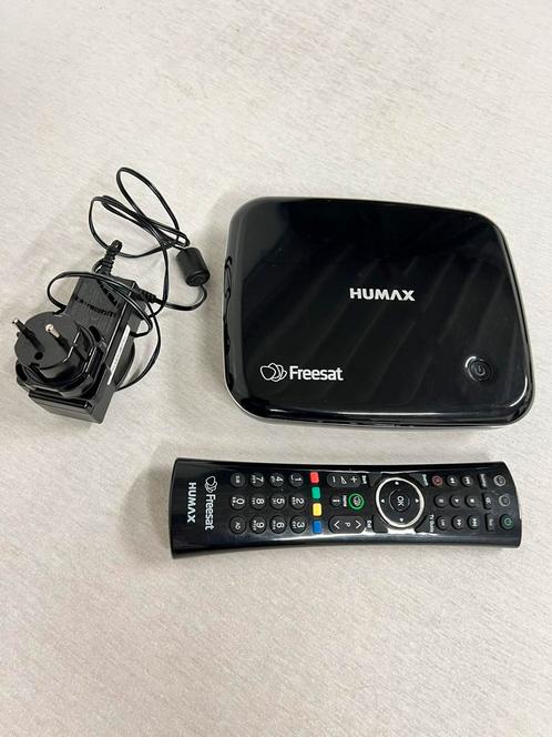 récepteur télévision Humax HB-1100S Smart Freesat HD, TV, Hi-fi & Vidéo, Décodeurs & Enregistreurs à disque dur, Comme neuf, Décodeur