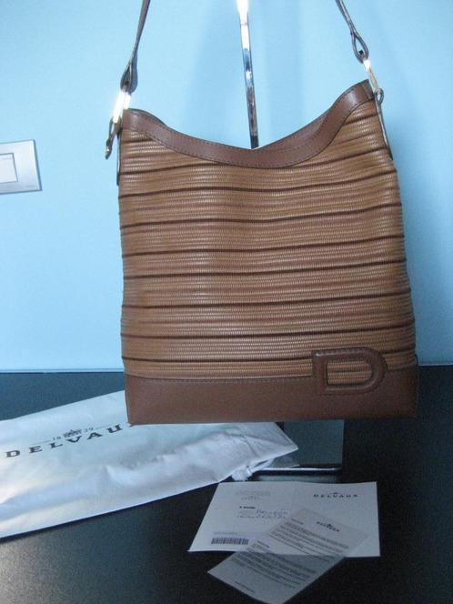 Handtas DELVAUX, Handtassen en Accessoires, Tassen | Damestassen, Zo goed als nieuw, Handtas, Bruin, Ophalen