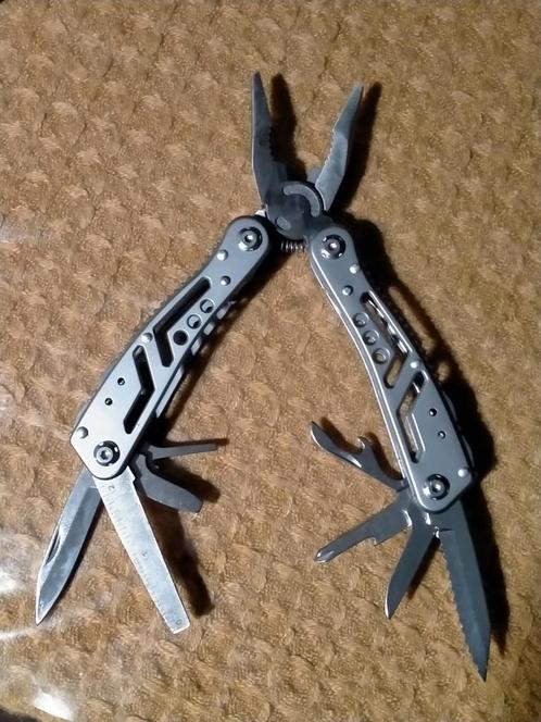 HOOGWAARDIG STALEN MULTITOOL/ZAKMET, Caravans en Kamperen, Kampeergereedschap, Nieuw, Ophalen of Verzenden