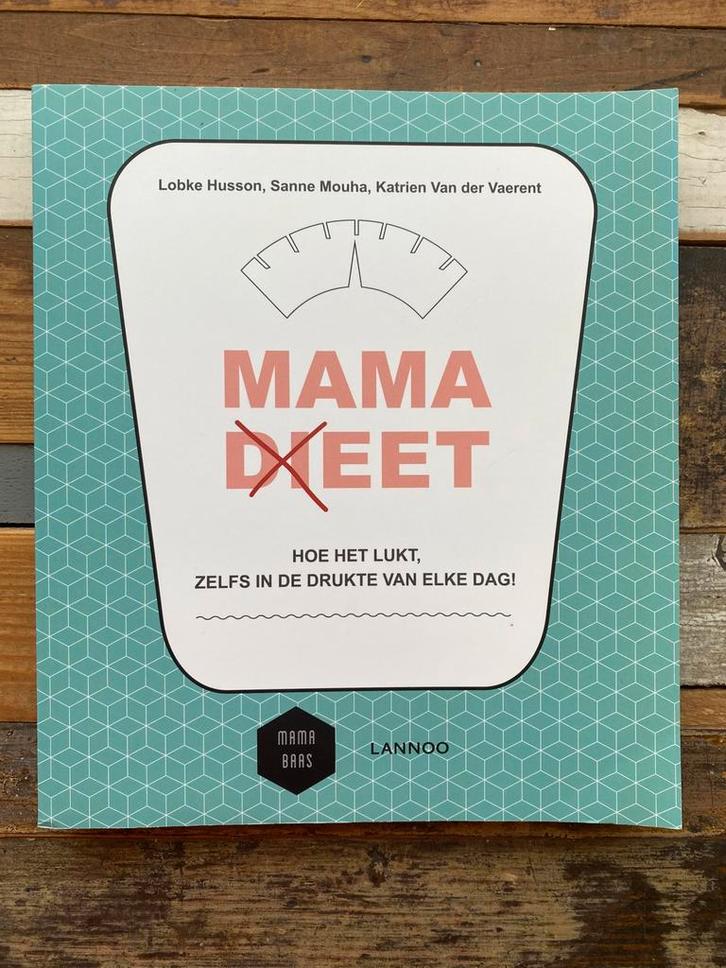 Sanne Mouha - Mama (di)eet, Boeken, Kookboeken, Zo goed als nieuw, Ophalen of Verzenden