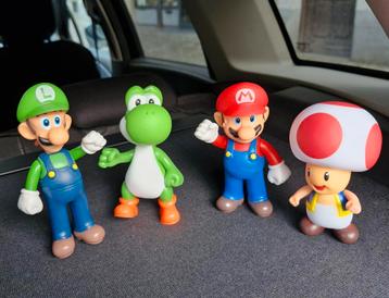 Super Mario Bros 4 grand figurines de collection 
