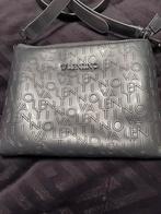 Valentino, Enlèvement ou Envoi, Comme neuf