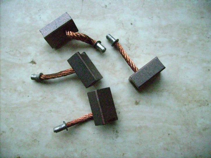 Starterborstels BSX 78 voor VW 411 & 1302 Oldtimer, Auto-onderdelen, Overige Auto-onderdelen, Oldtimer onderdelen, Volkswagen