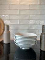 Ikea Värdera diepe borden servies, Ophalen of Verzenden, Gebruikt, Bord(en)