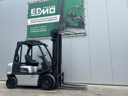 Nissan FD25 Heftruck (bj 2006), Zakelijke goederen, Machines en Bouw | Heftrucks en Intern transport, Heftruck, Diesel, 2000 tot 3000 kg