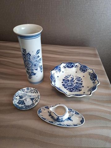 Delfts aardewerk  beschikbaar voor biedingen