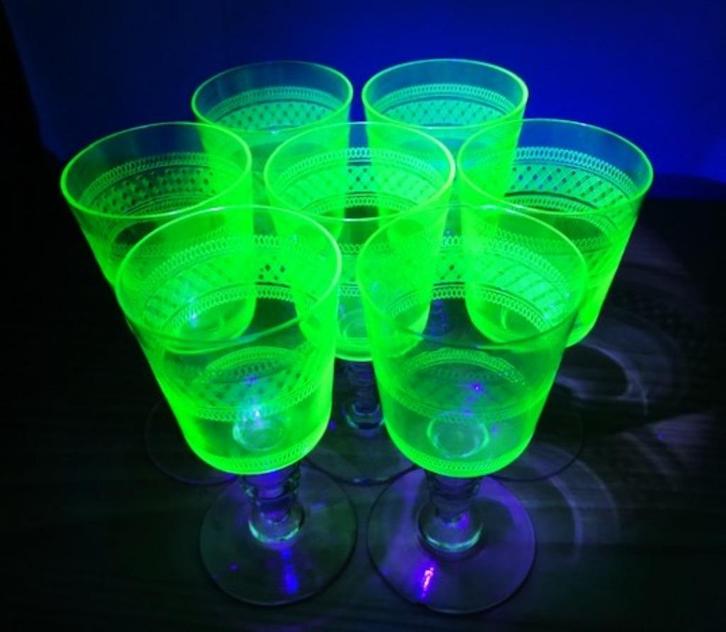 Uranium Val Saint Lambert Kristal 7 stuks Antiek💎😍✨🎁👌, Antiek en Kunst, Antiek | Glaswerk en Kristal, Ophalen of Verzenden