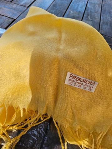 Pashmina. Jaune Nouveau., Pashmina, Enlèvement ou Envoi, Neuf, Pashmina
