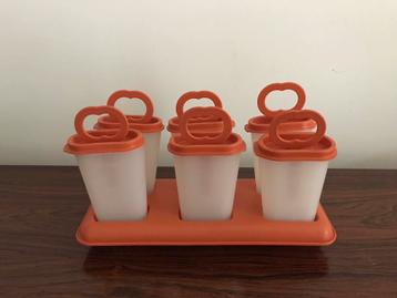 Tupperware retro set ijslolly ijs vormen in oranje houder beschikbaar voor biedingen
