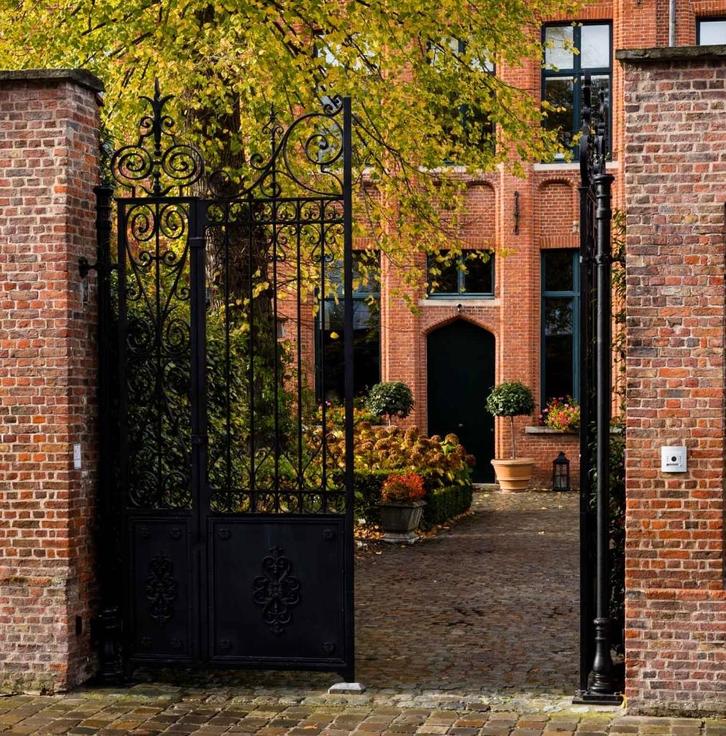 Smeedijzeren dubbele poort, Tuin en Terras, Tuinhekken en Hekwerk, Zo goed als nieuw, Sierhekwerk, IJzer, Met poort, Ophalen