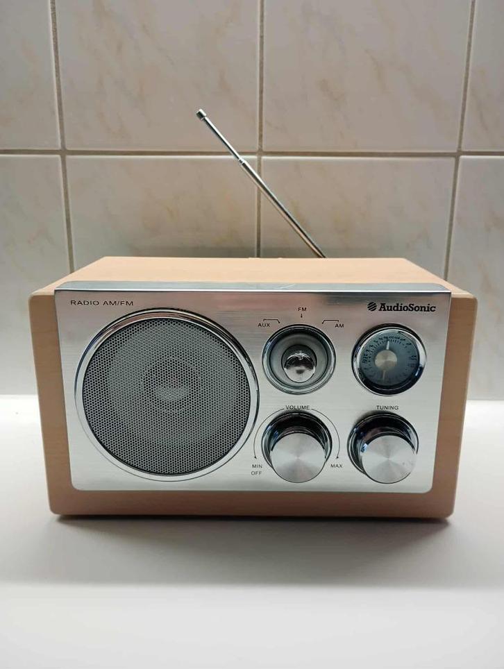 Audiosonic RD-1540 Retro Radio, Audio, Tv en Foto, Radio's, Zo goed als nieuw, Radio, Ophalen of Verzenden