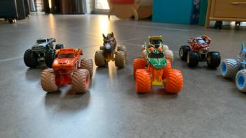 Monster truck auto’s in goede staat en zo goed als nieuw  beschikbaar voor biedingen