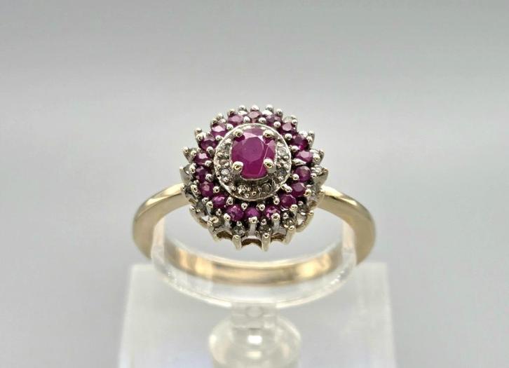 Gouden Vintage ring edelsteen robijn en diamant. 2025/760., Handtassen en Accessoires, Ringen, Zo goed als nieuw, Dame of Heer