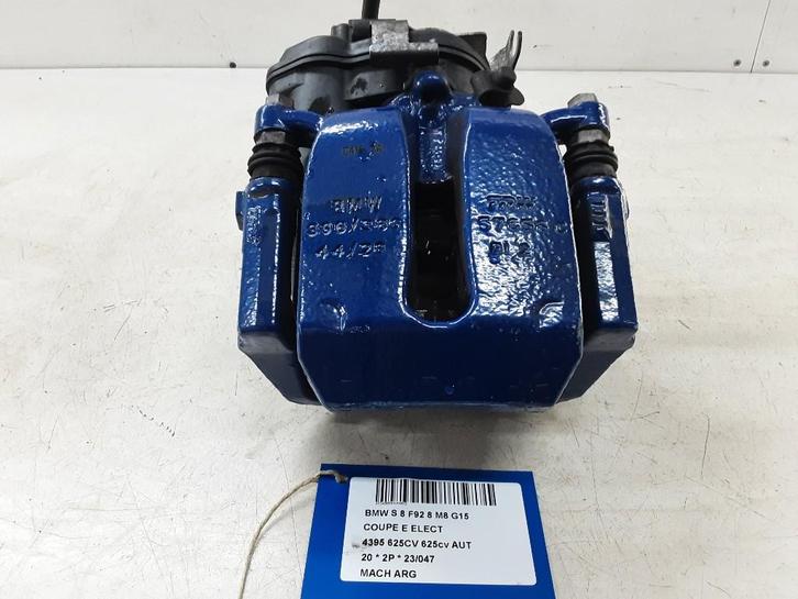 REMKLAUW LINKS ACHTER BMW 8 serie (G15) (01-2018/-), Auto-onderdelen, Remmen en Aandrijving, BMW, Gebruikt