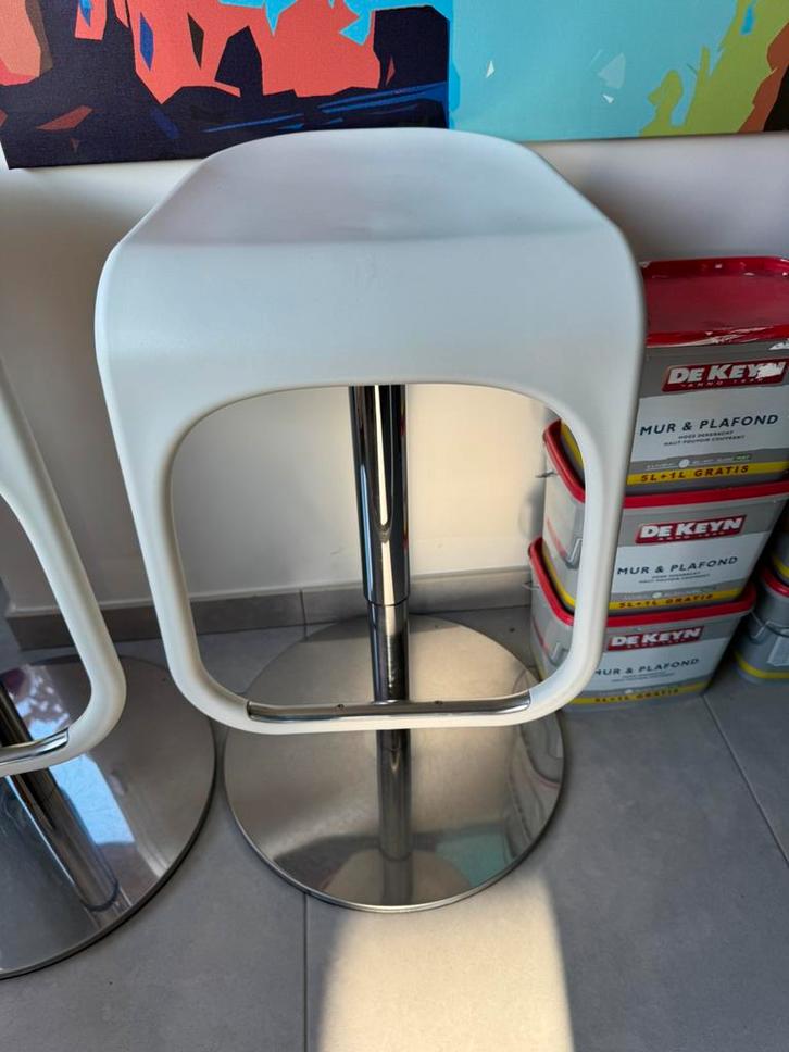 Barkruk IKEA - 4 stuks, Huis en Inrichting, Barkrukken, Zo goed als nieuw, Ophalen